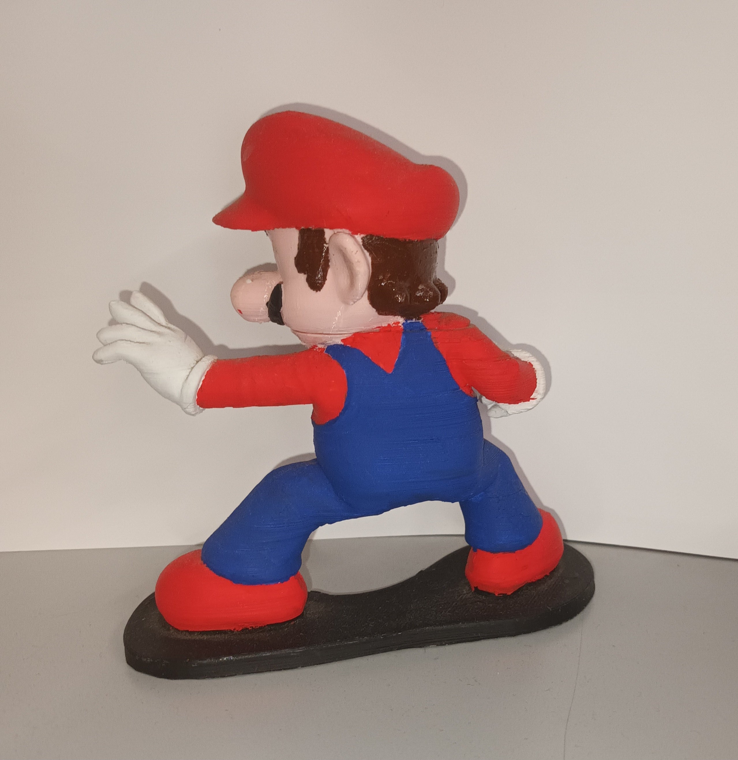 Statuetta Super Mario Bros artigianale