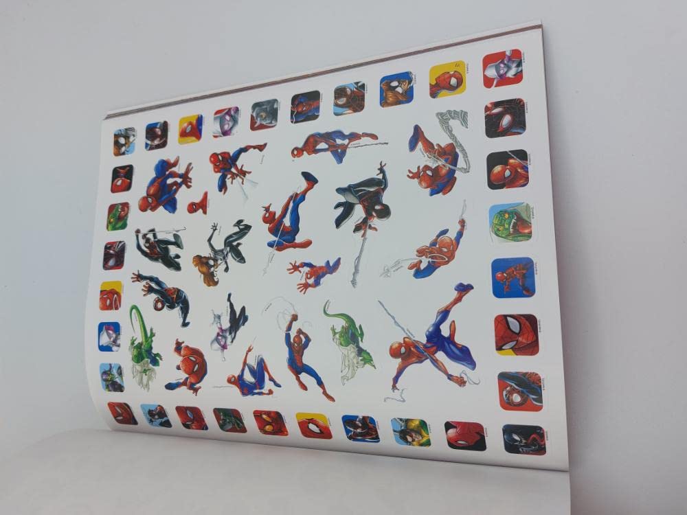 Spiderman. 1000 stickers. Tanti giochi e attività. Con adesivi. Ediz. a colori