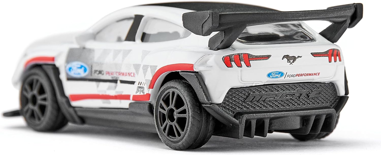 Modellino Auto Sportiva Ford Mustang Mach-E Siku 1566