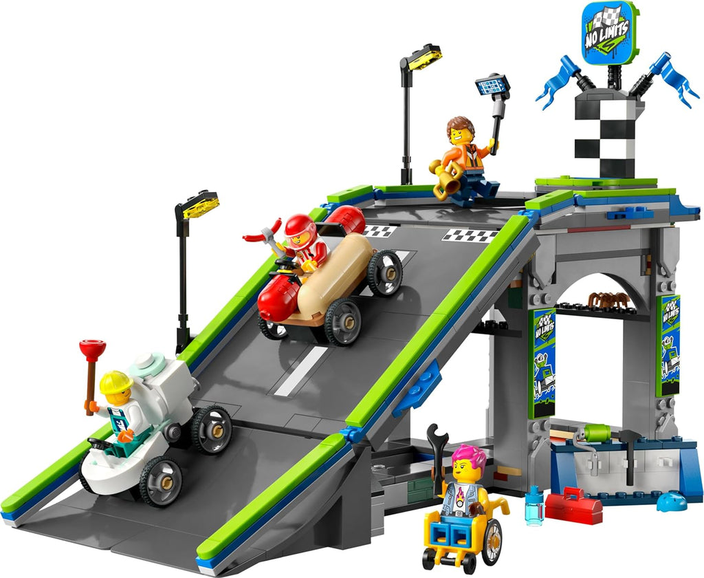 Lego City 60460 Nessun Limite: gara sulla pista a rampe