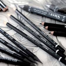 Matita H Lyra Art Design